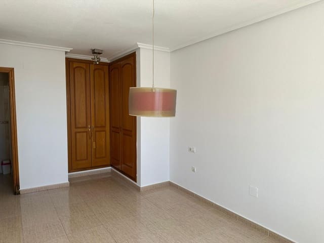2 chambre Appartement à vendre à Centro, Torrevieja - 143 500 € (Ref: 9924755)