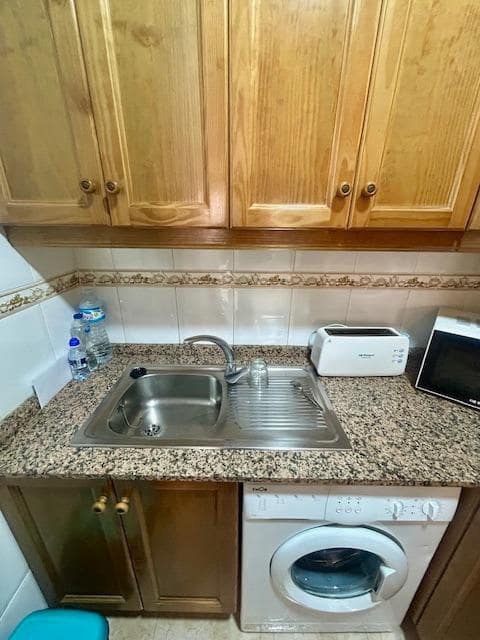 1 soverom Leilighet til salgs i Torrevieja med svømmebasseng - € 104 900 (Ref: 9924761)