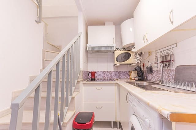 1 soveværelse Lejlighed til salg i Centro, Torrevieja med swimmingpool - € 138.500 (Ref: 9930875)