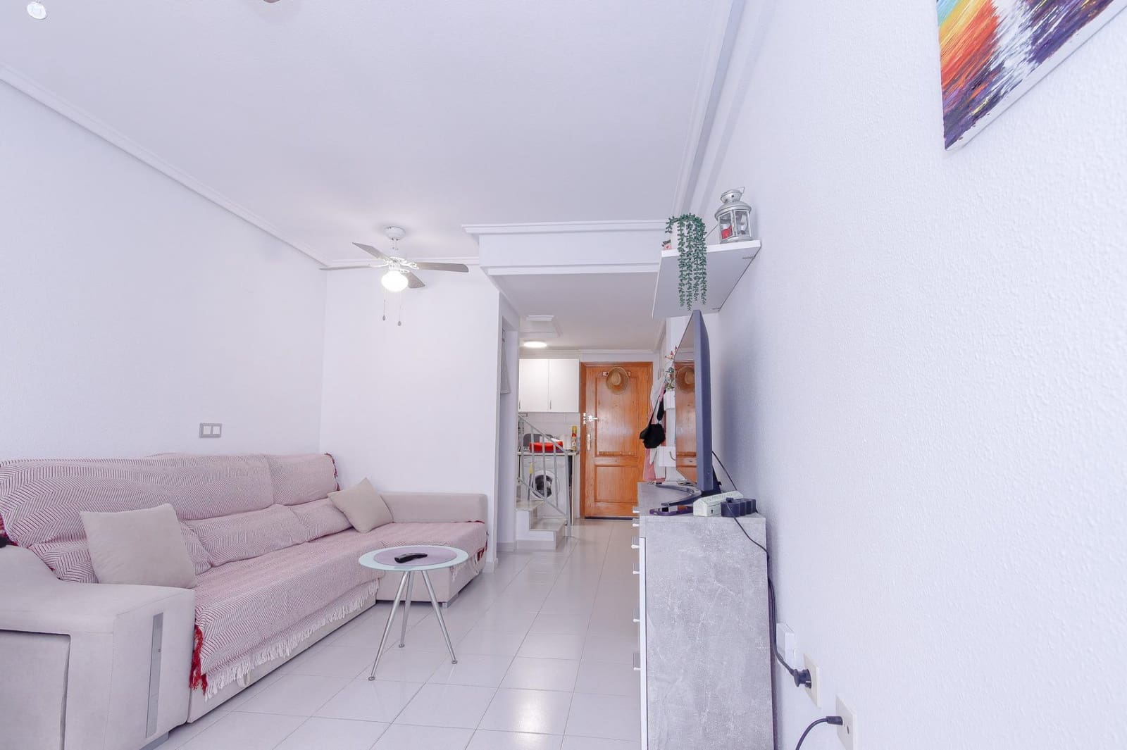 1 soveværelse Lejlighed til salg i Torrevieja med swimmingpool - € 138.500 (Ref: 9930875)