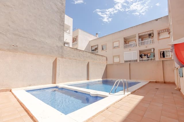 1 soveværelse Lejlighed til salg i Centro, Torrevieja med swimmingpool - € 138.500 (Ref: 9930875)