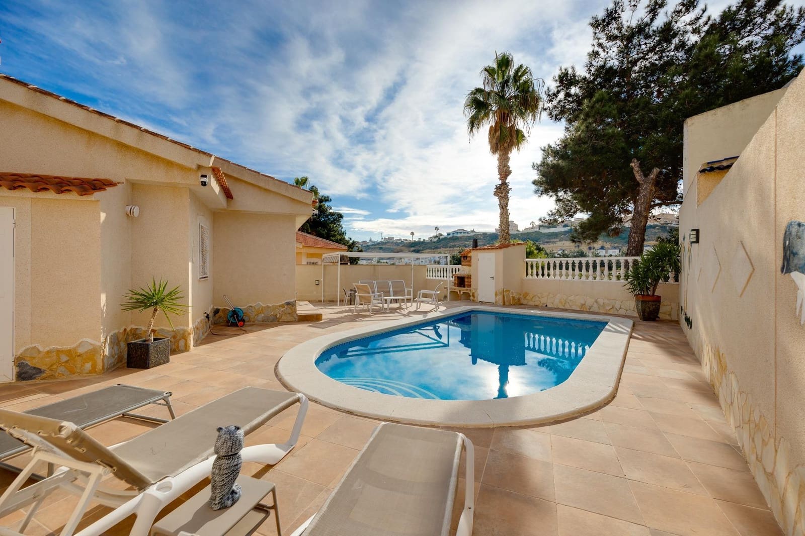 2 soveværelse Villa til salg i La Marquesa med swimmingpool - € 335.000 (Ref: 9973524)