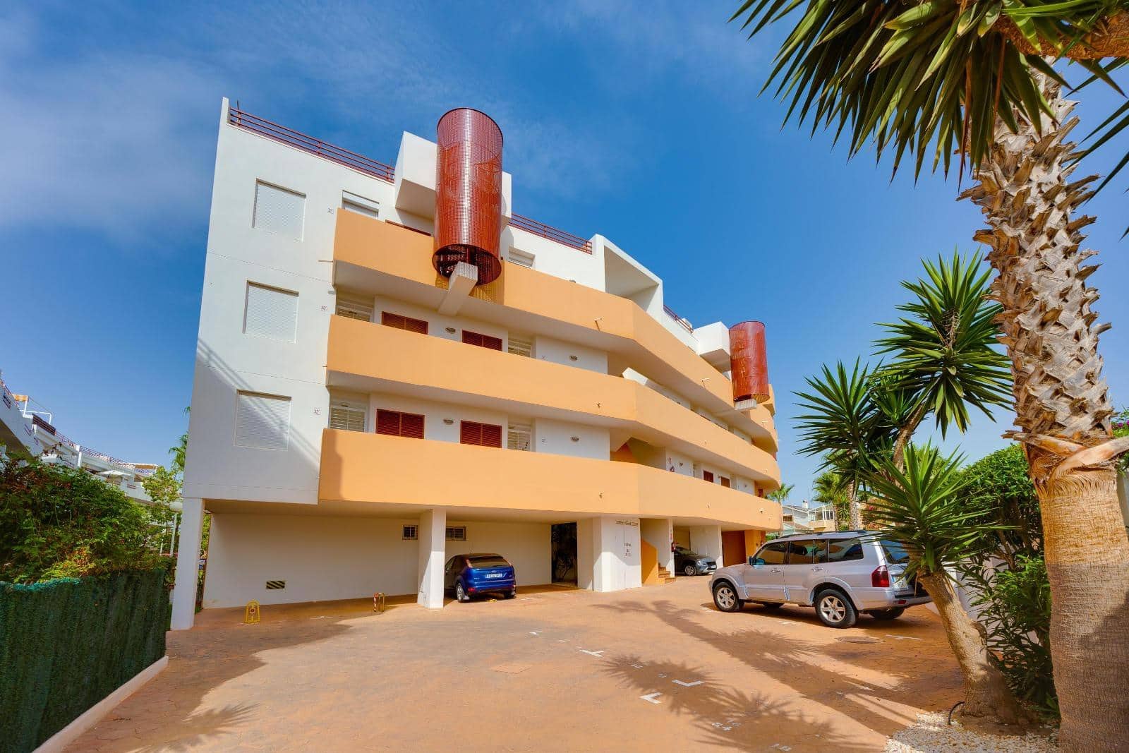 4 soverom Leilighet til salgs i Playa Flamenca med svømmebasseng garasje - € 194 969 (Ref: 9979852)