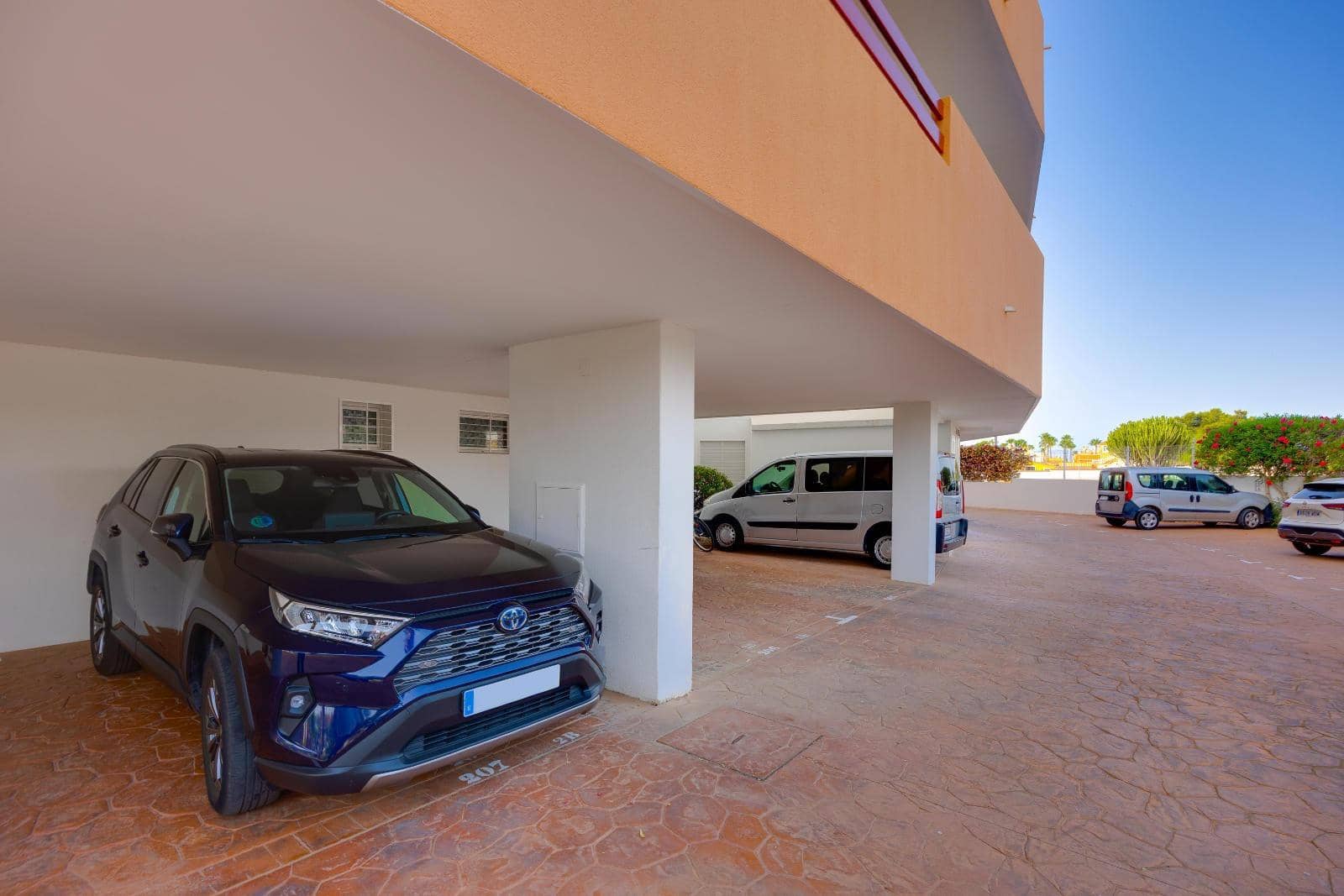 4 soverom Leilighet til salgs i Playa Flamenca med svømmebasseng garasje - € 194 969 (Ref: 9979852)