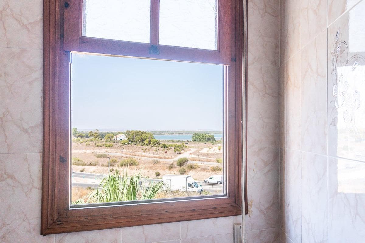 1 Zimmer Apartment zu verkaufen in Torrevieja - 132.000 € (Ref: 9995862)
