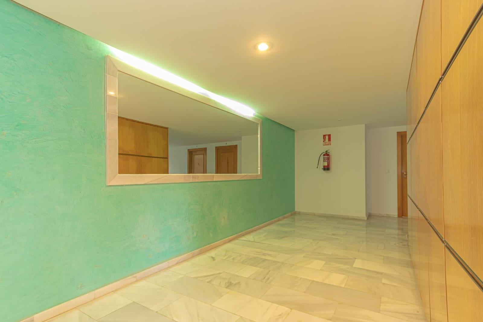 Apartamento de 2 habitaciones en Orihuela Costa en venta con piscina - 217.000 € (Ref: 9995863)