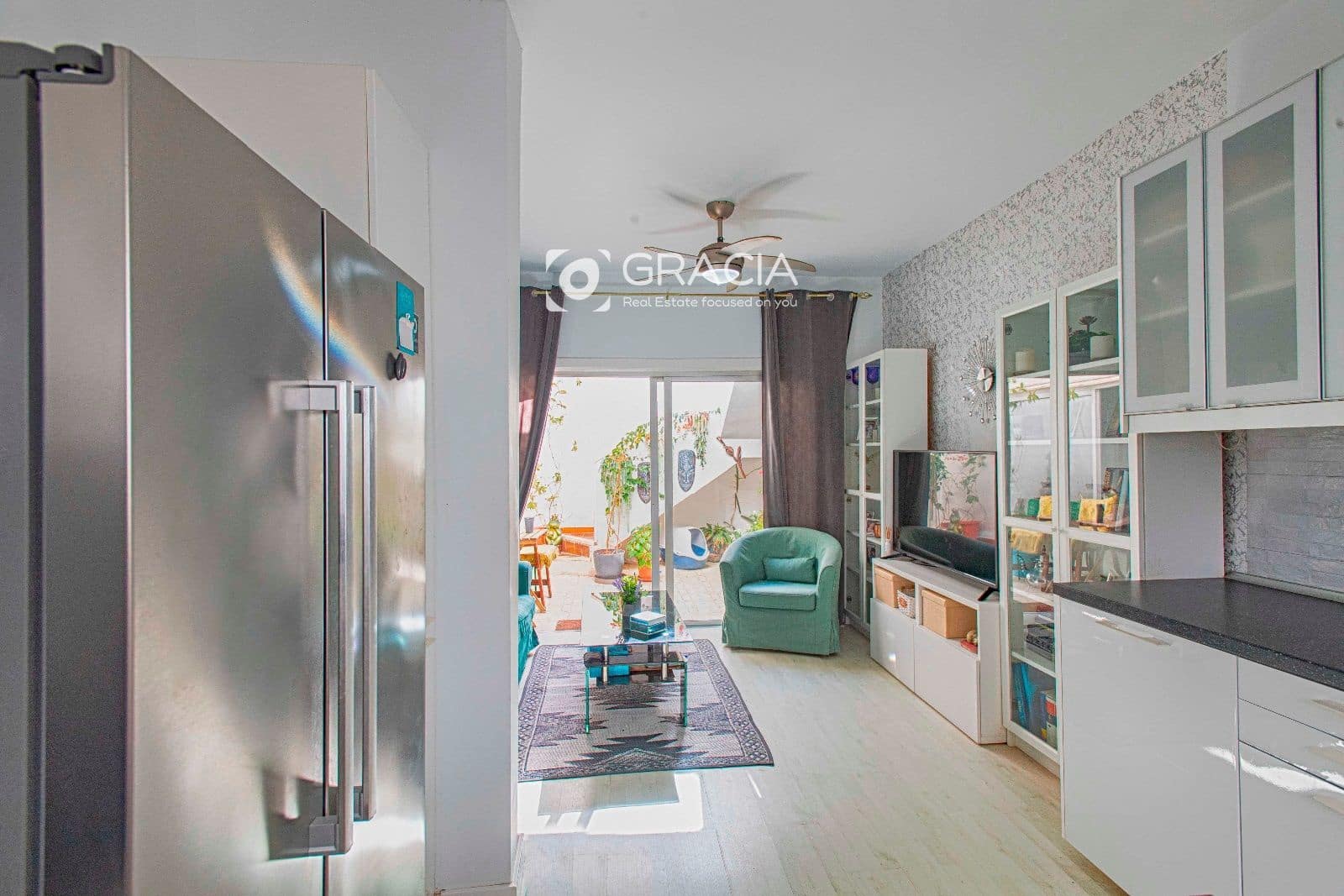 2 slaapkamer Flat te koop in Costa del Silencio met zwembad - € 249.000 (Ref: 10133530)