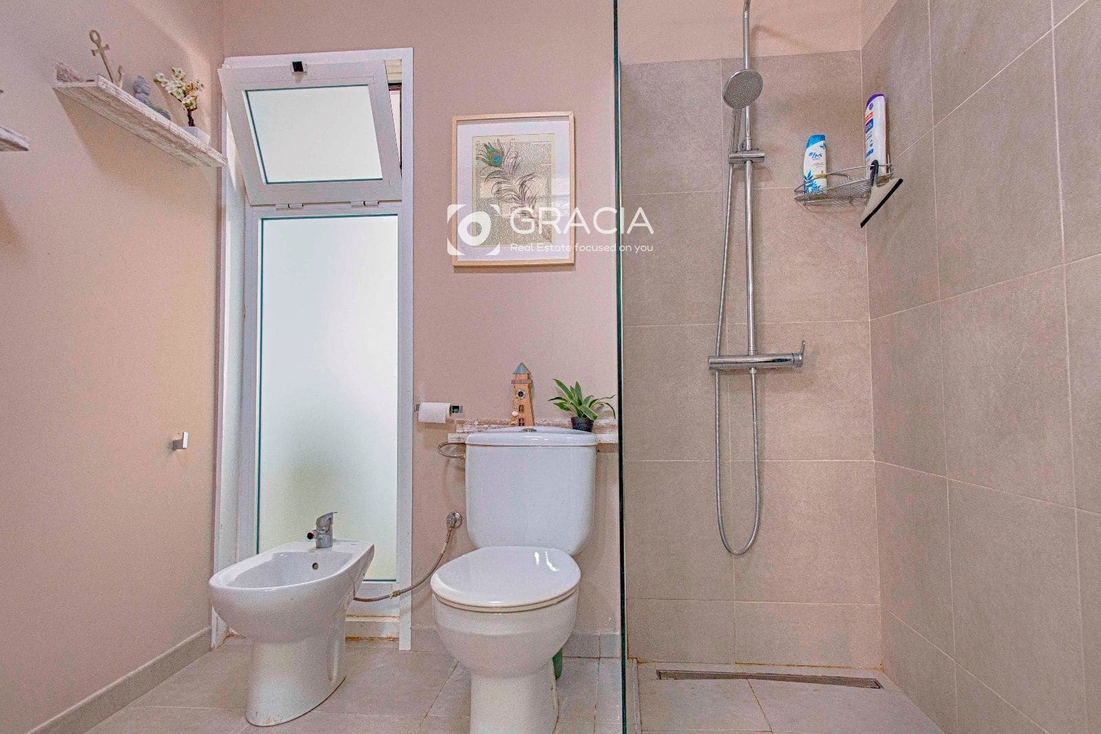 2 slaapkamer Flat te koop in Costa del Silencio met zwembad - € 249.000 (Ref: 10133530)