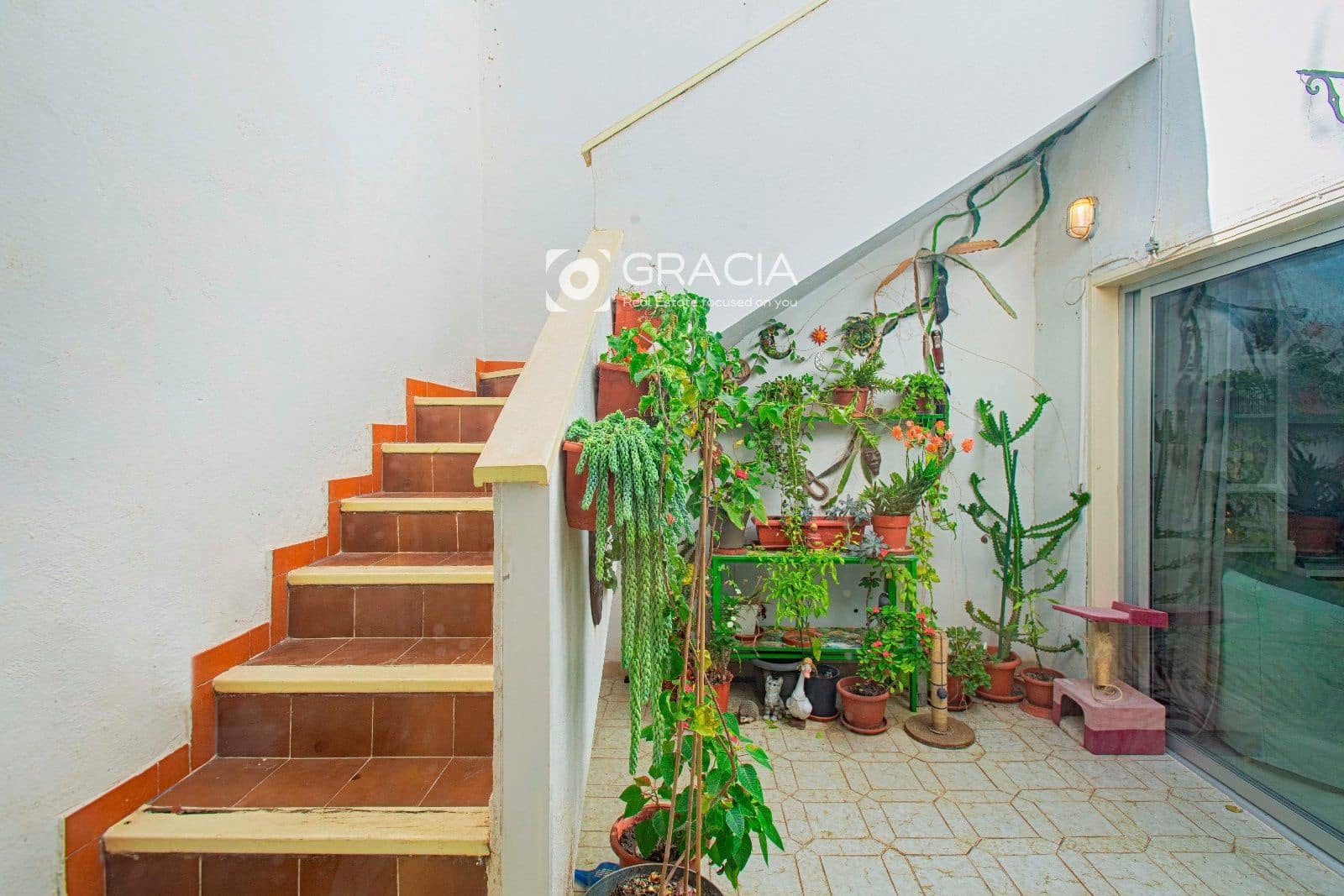 2 slaapkamer Flat te koop in Costa del Silencio met zwembad - € 249.000 (Ref: 10133530)