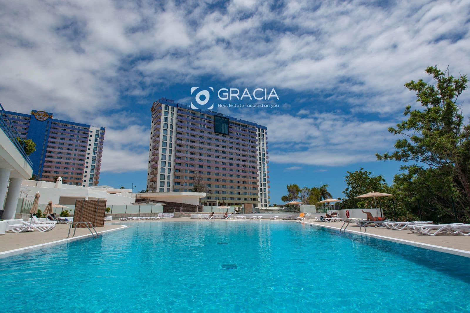 1 sovrum Lägenhet till salu i Playa Paraiso med pool - 215 000 € (Ref: 10133532)