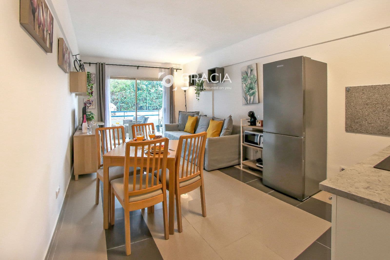 1 sovrum Lägenhet till salu i Playa Paraiso med pool - 215 000 € (Ref: 10133532)