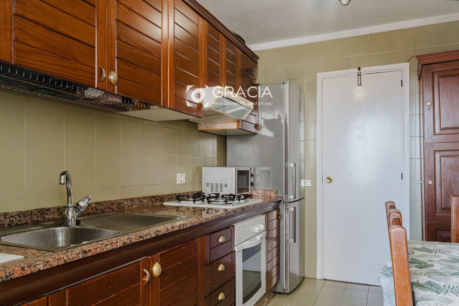 3 slaapkamer Flat te koop in Costa Adeje met zwembad garage - € 485.000 (Ref: 10133533)