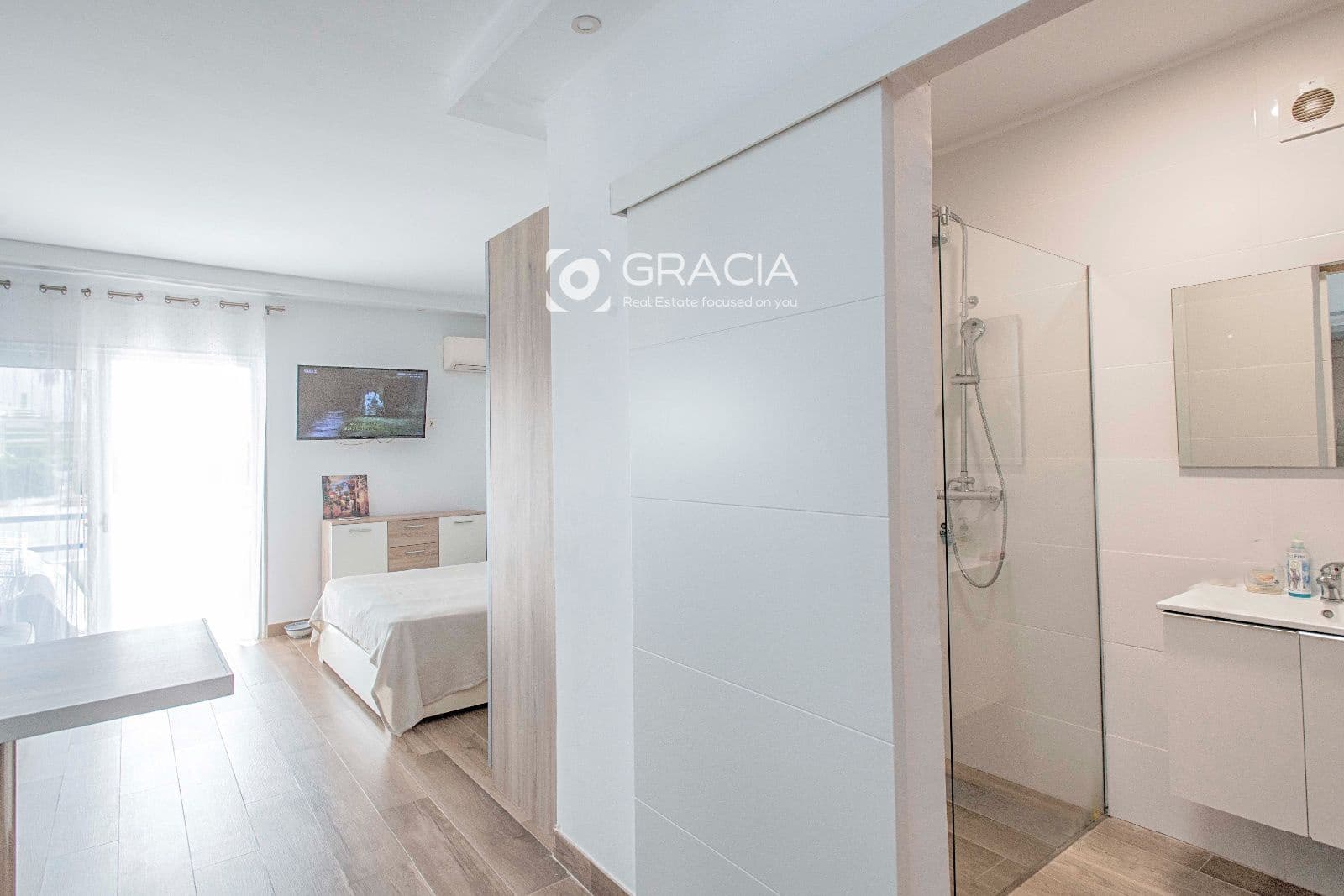 Mieszkanie na sprzedaż w Playa Paraiso z basenem - 209 000 € (Ref: 10133535)