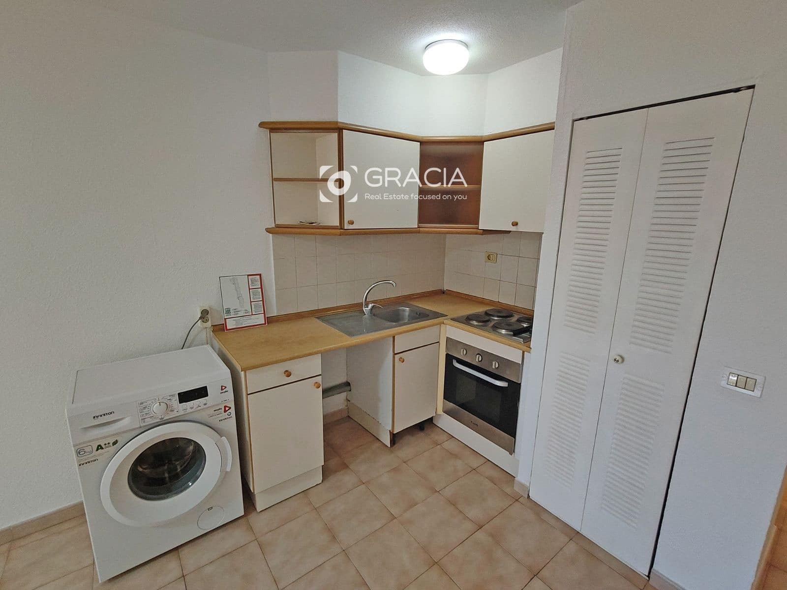 1 soverom Leilighet til salgs i Los Cristianos med svømmebasseng - € 235 000 (Ref: 10133539)