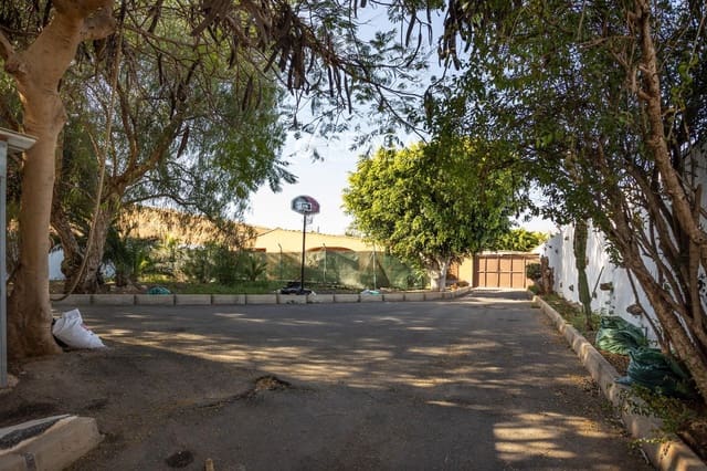 3 soverom Villa til salgs i Las Galletas, Arona med svømmebasseng garasje - € 550 000 (Ref: 10133542)