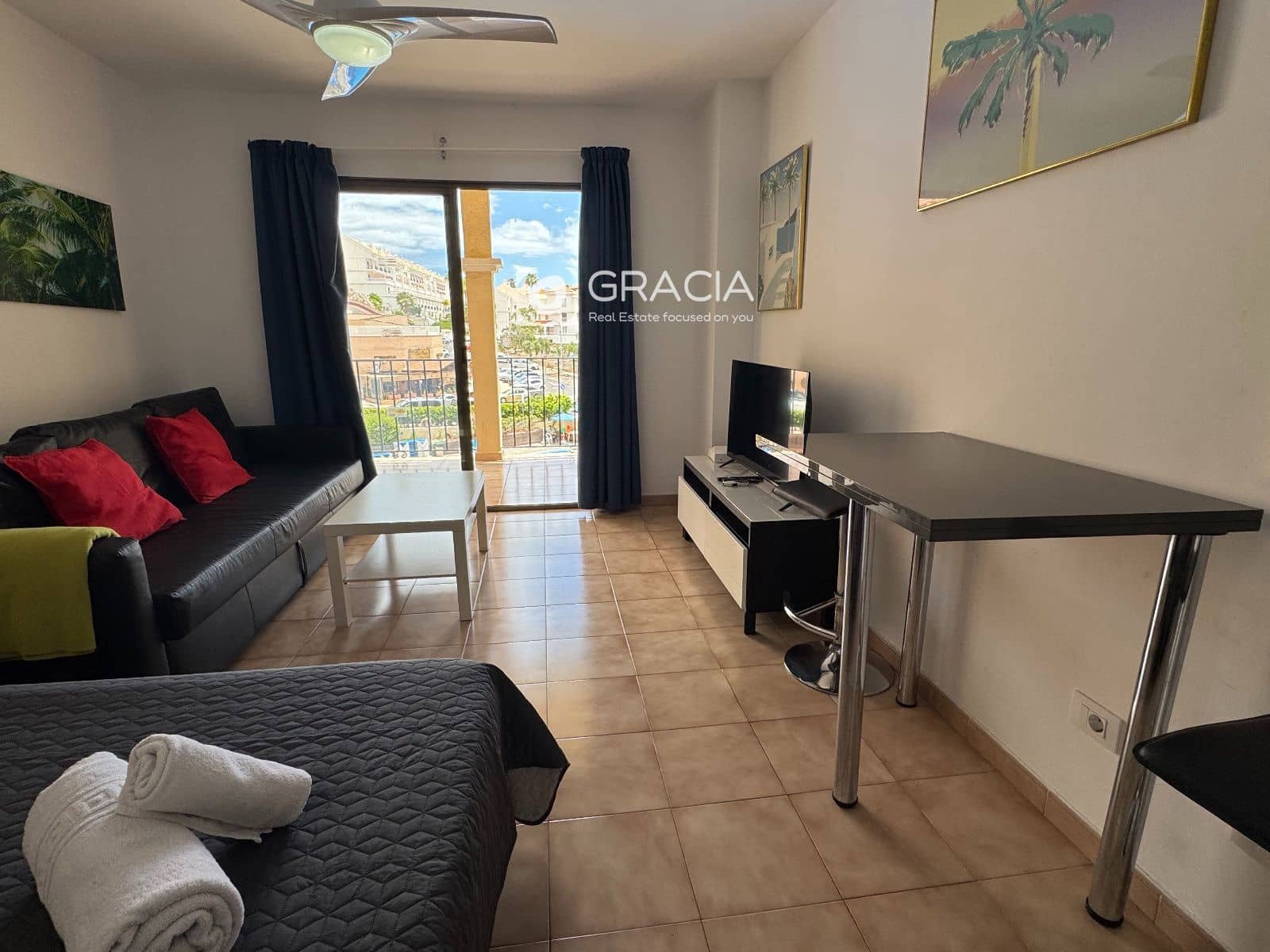 Lejlighed til salg i Los Cristianos med swimmingpool garage - € 235.000 (Ref: 10133544)