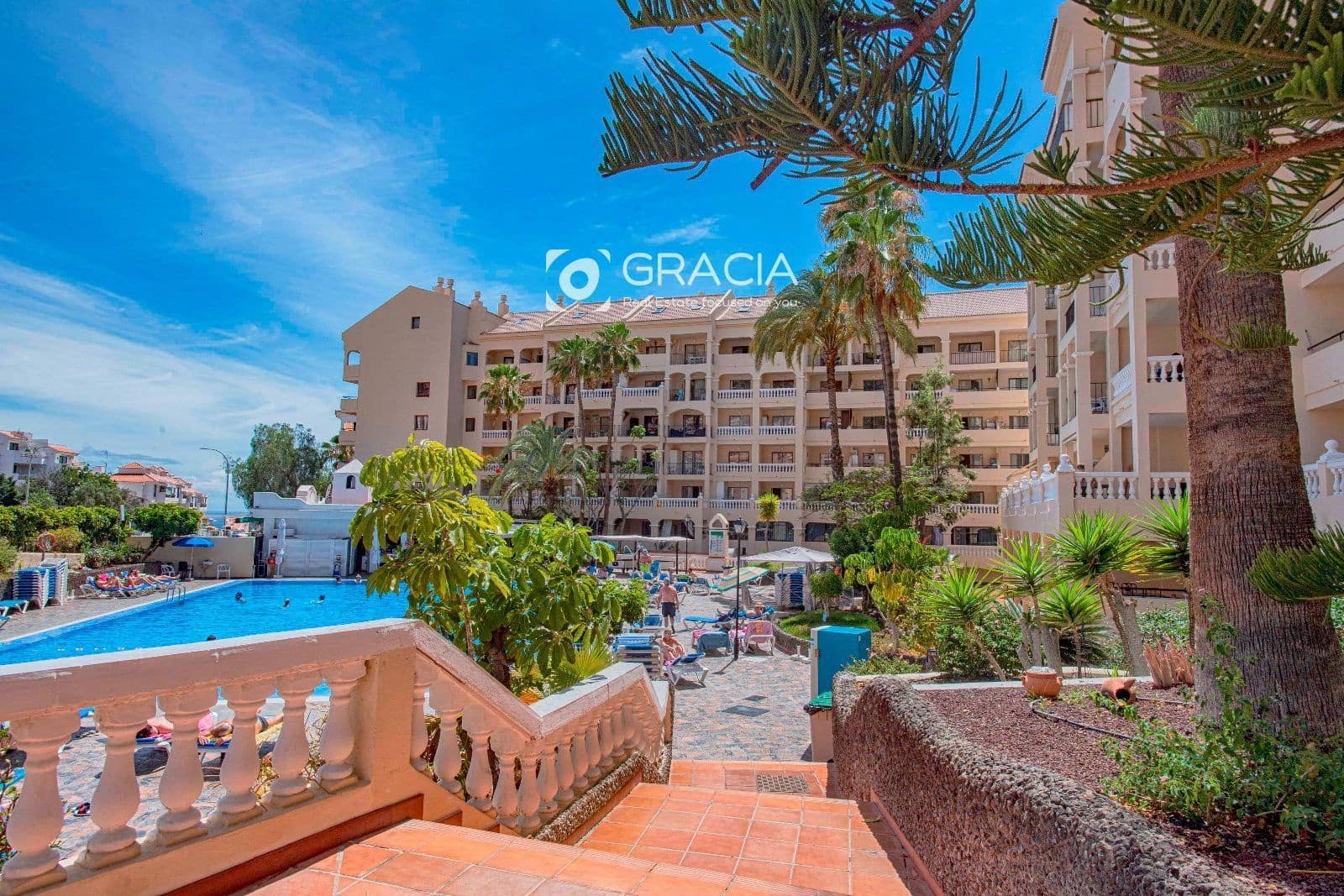 Lejlighed til salg i Los Cristianos med swimmingpool garage - € 235.000 (Ref: 10133544)