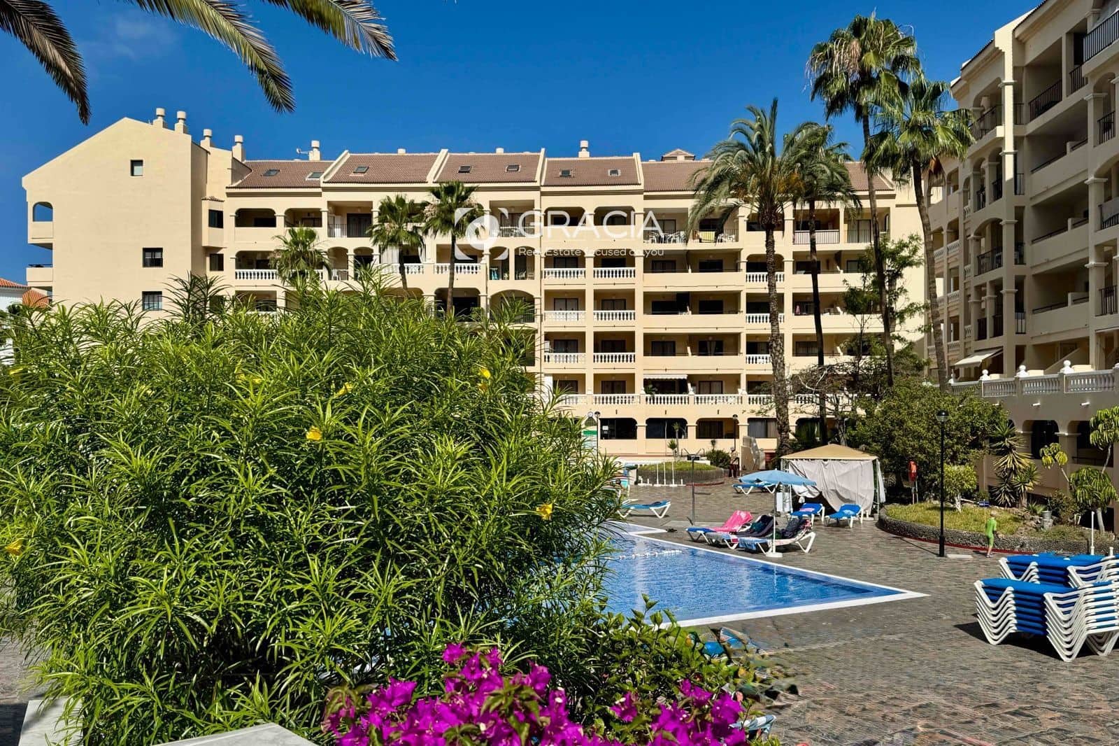 Lejlighed til salg i Los Cristianos med swimmingpool garage - € 235.000 (Ref: 10133544)