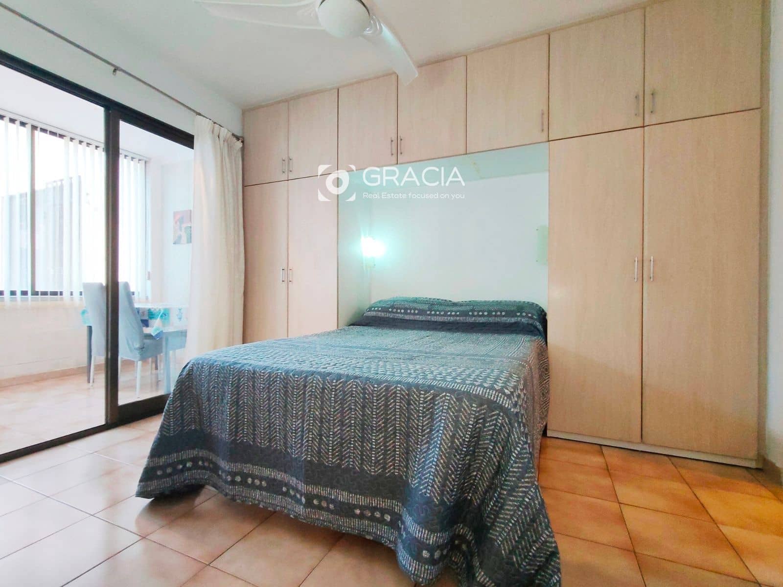 2 quarto Apartamento para venda em Los Cristianos com piscina - 325 000 € (Ref: 10133545)