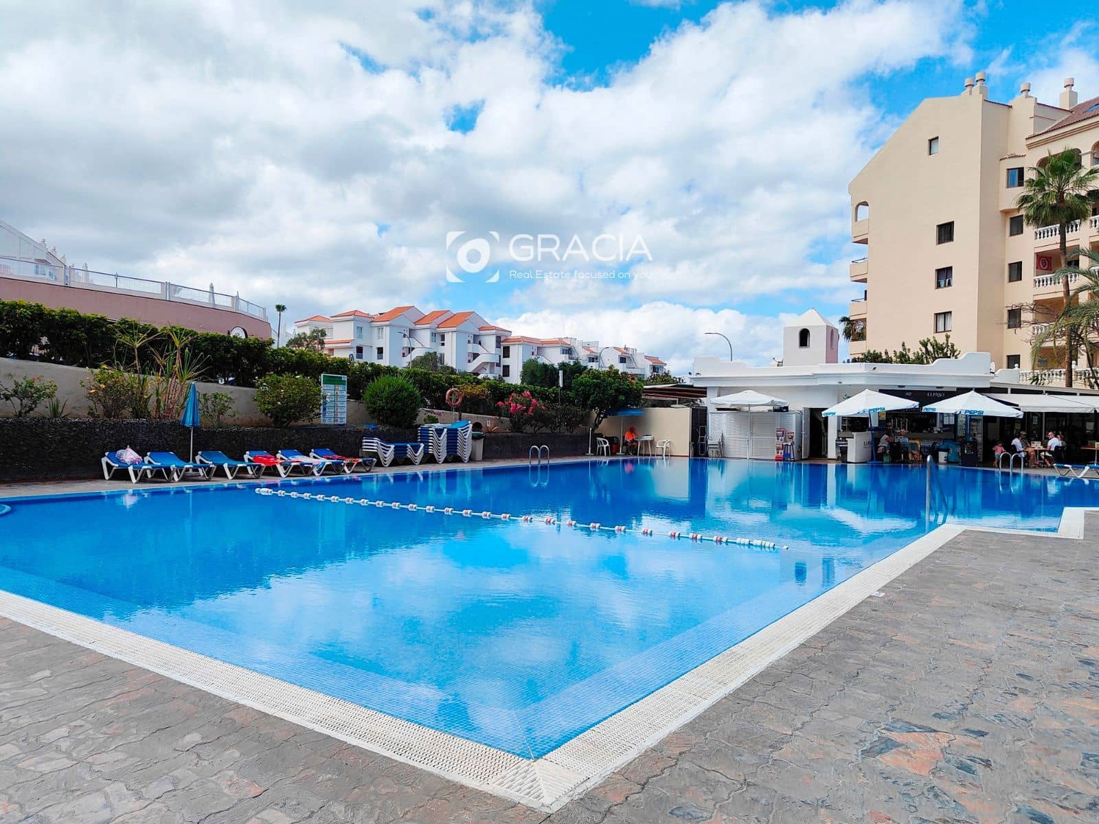 2 quarto Apartamento para venda em Los Cristianos com piscina - 325 000 € (Ref: 10133545)