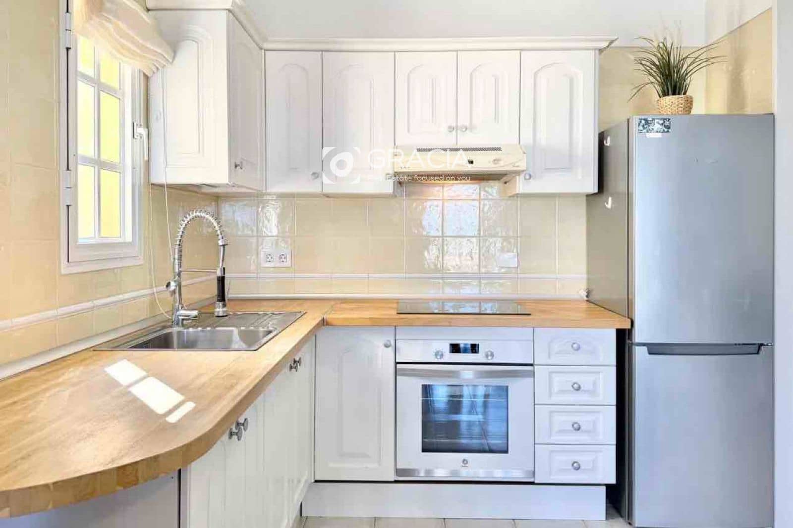 1 soverom Penthouse til salgs i Torviscas med svømmebasseng garasje - € 350 000 (Ref: 10133546)