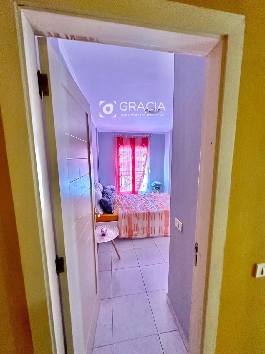 3 bedroom Flat for sale in San Isidro de Abona - € 280,000 (Ref: 10133548)