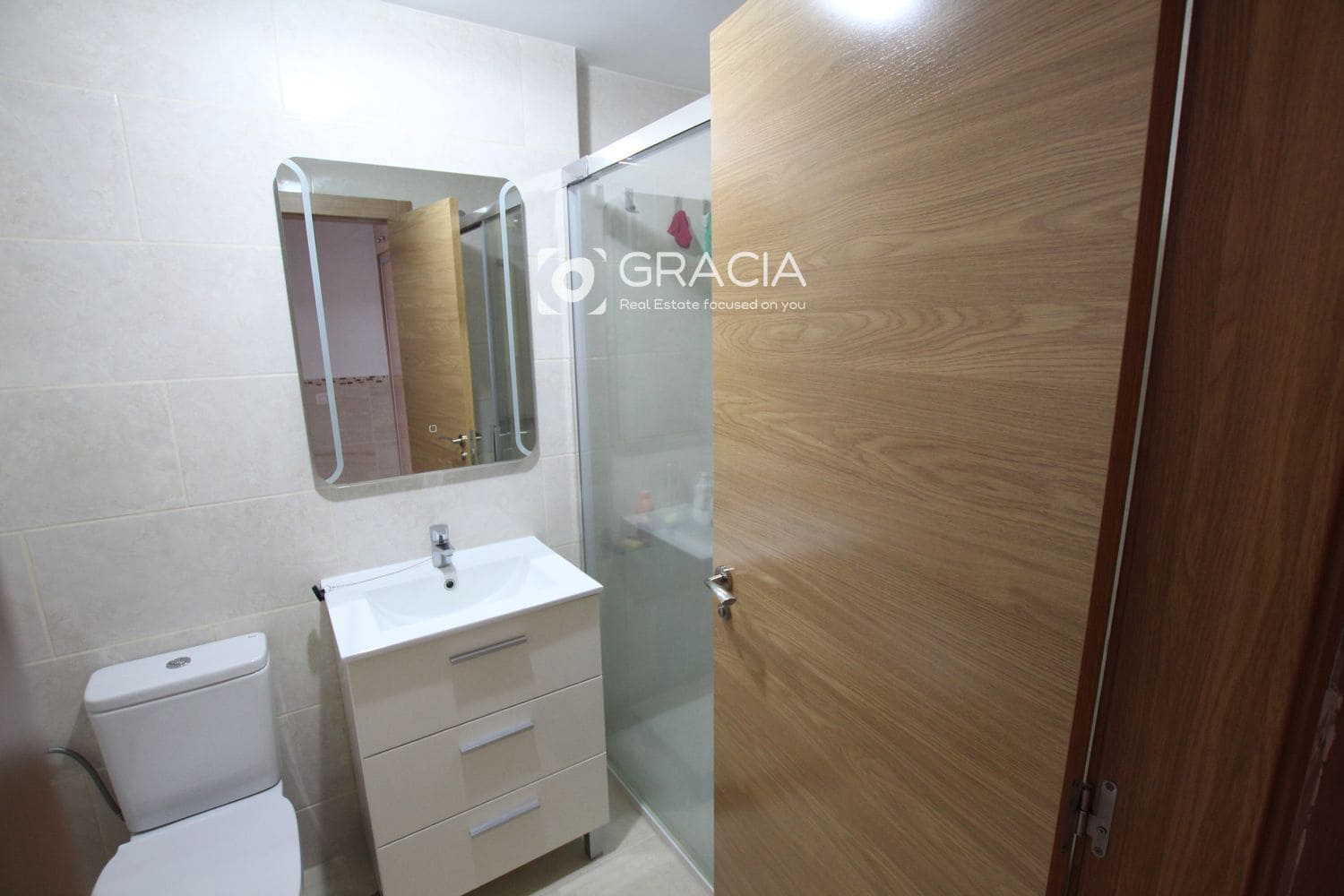 3 bedroom Flat for sale in La Camella with garage - € 294,000 (Ref: 10150209)