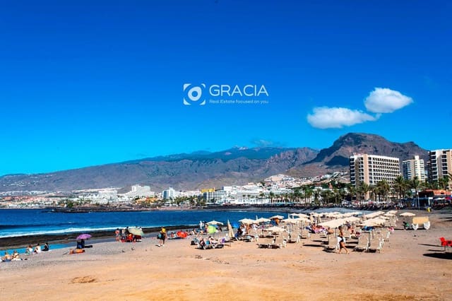 1 slaapkamer Flat te koop in Playa de las Americas, Arona met zwembad - € 269.000 (Ref: 10153236)