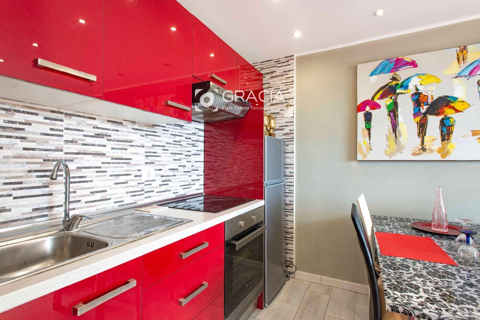 1 slaapkamer Flat te koop in Playa de las Americas met zwembad - € 269.000 (Ref: 10153236)