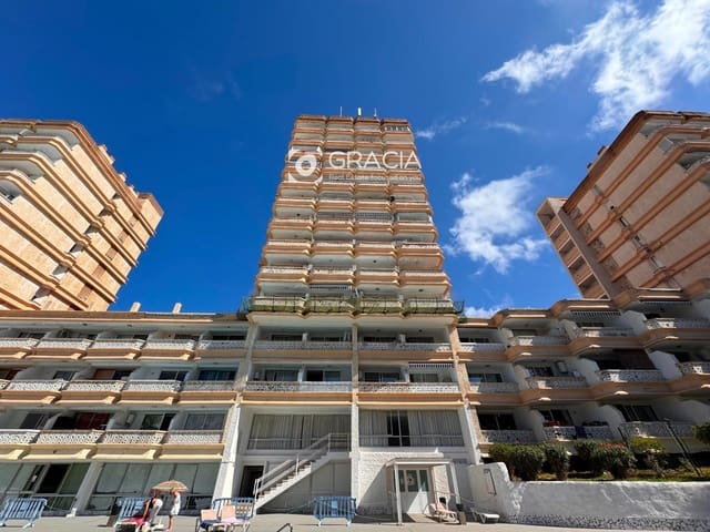 1 slaapkamer Flat te koop in Playa de las Americas, Arona met zwembad - € 269.000 (Ref: 10153236)