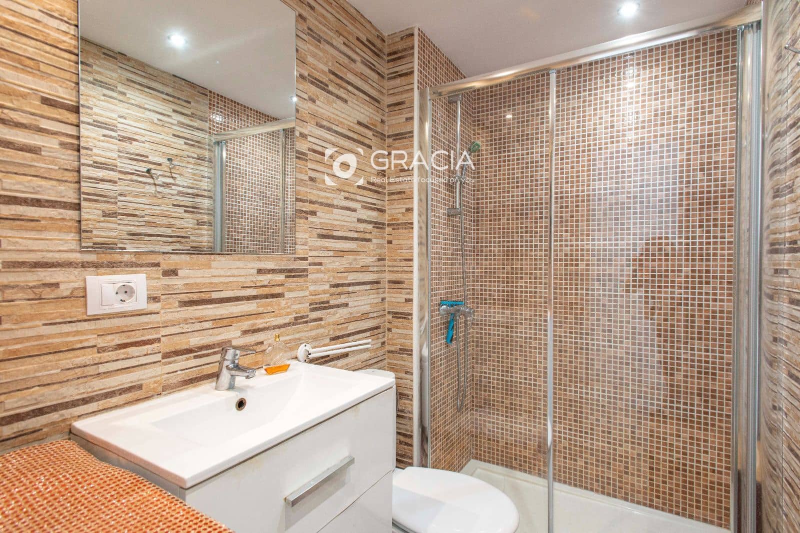 1 slaapkamer Flat te koop in Playa de las Americas met zwembad - € 269.000 (Ref: 10153236)