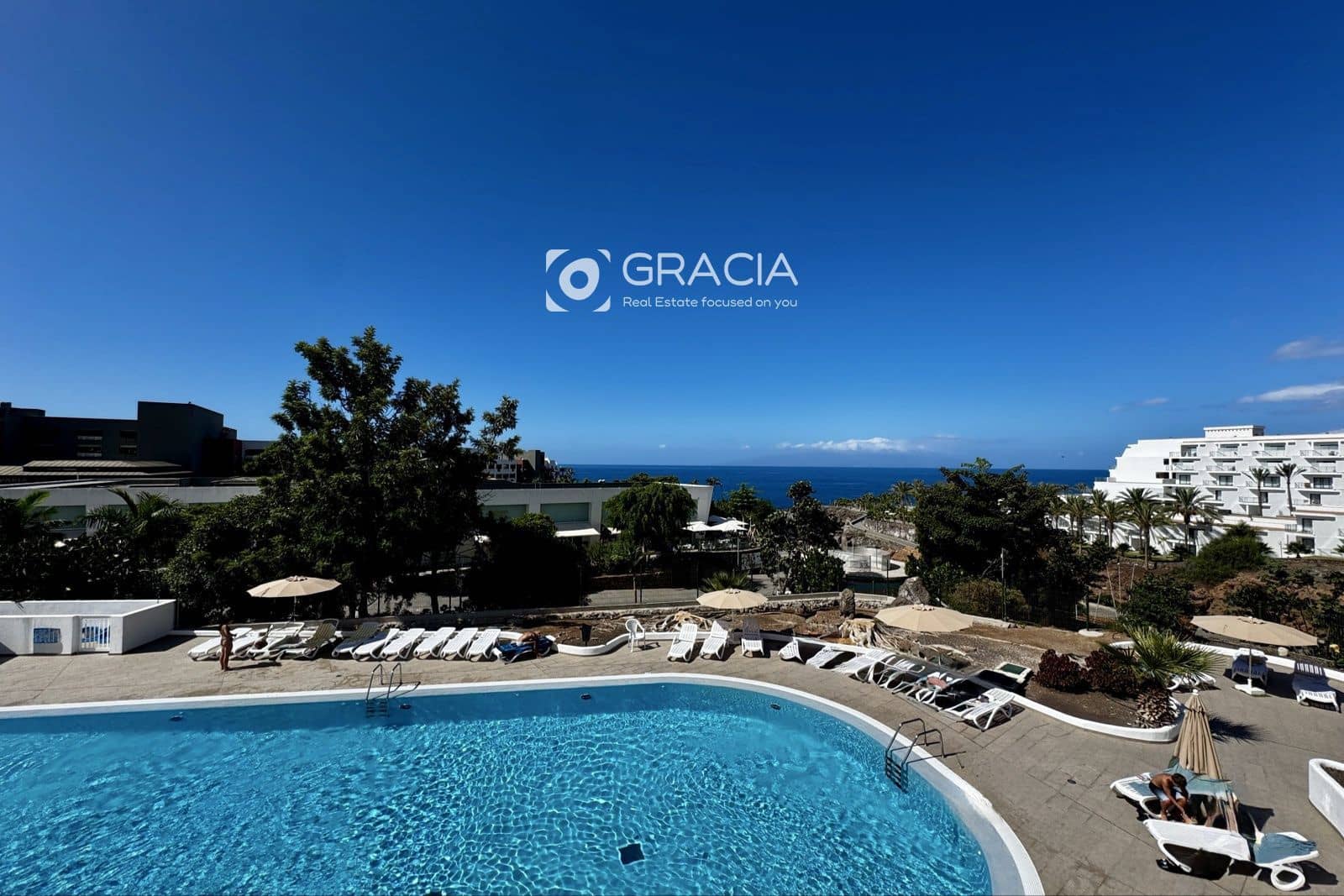Piso de 1 habitación en Playa Paraiso en venta con piscina - 269.000 € (Ref: 10154130)