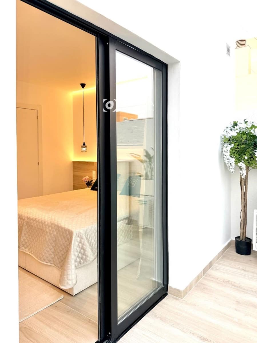 1 sypialnia Mieszkanie na sprzedaż w Los Abrigos - 291 000 € (Ref: 10158910)