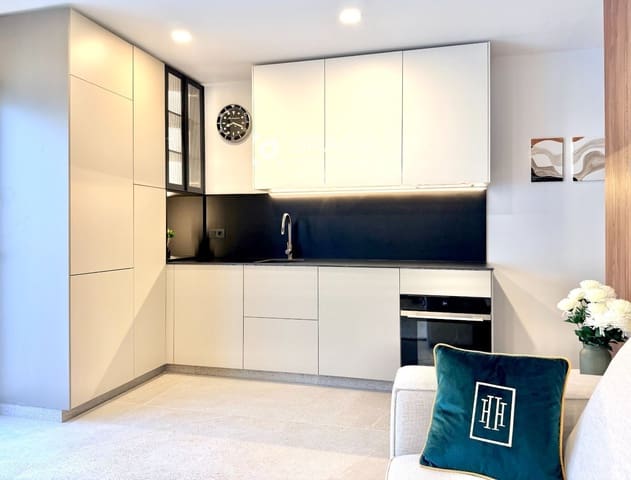 1 sypialnia Mieszkanie na sprzedaż w Los Abrigos, Granadilla de Abona - 291 000 € (Ref: 10158910)