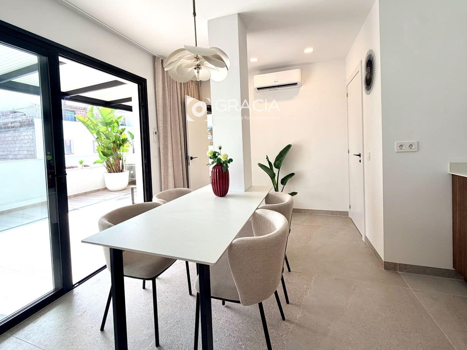 1 soveværelse Lejlighed til salg i Los Abrigos - € 297.000 (Ref: 10161998)