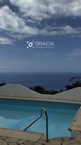 3 bedroom Villa for sale in Tazacorte with pool - € 820,000 (Ref: 10161999)