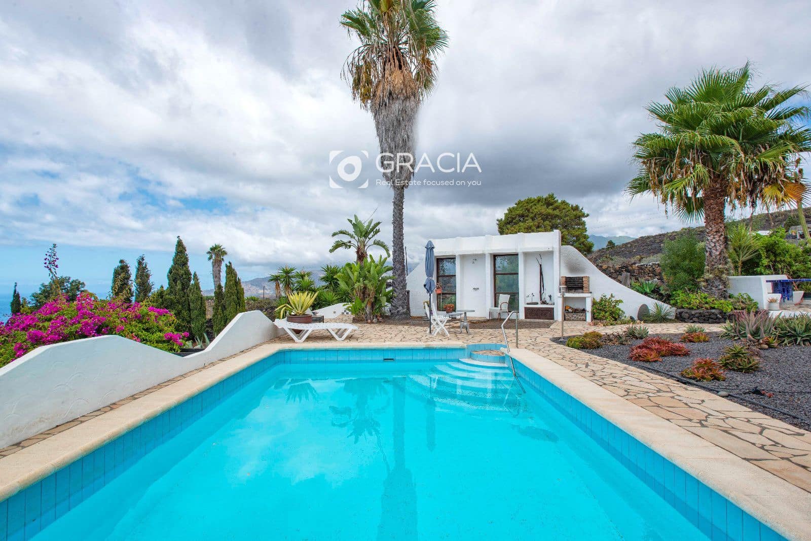 3 quarto Moradia para venda em Tazacorte com piscina - 820 000 € (Ref: 10161999)