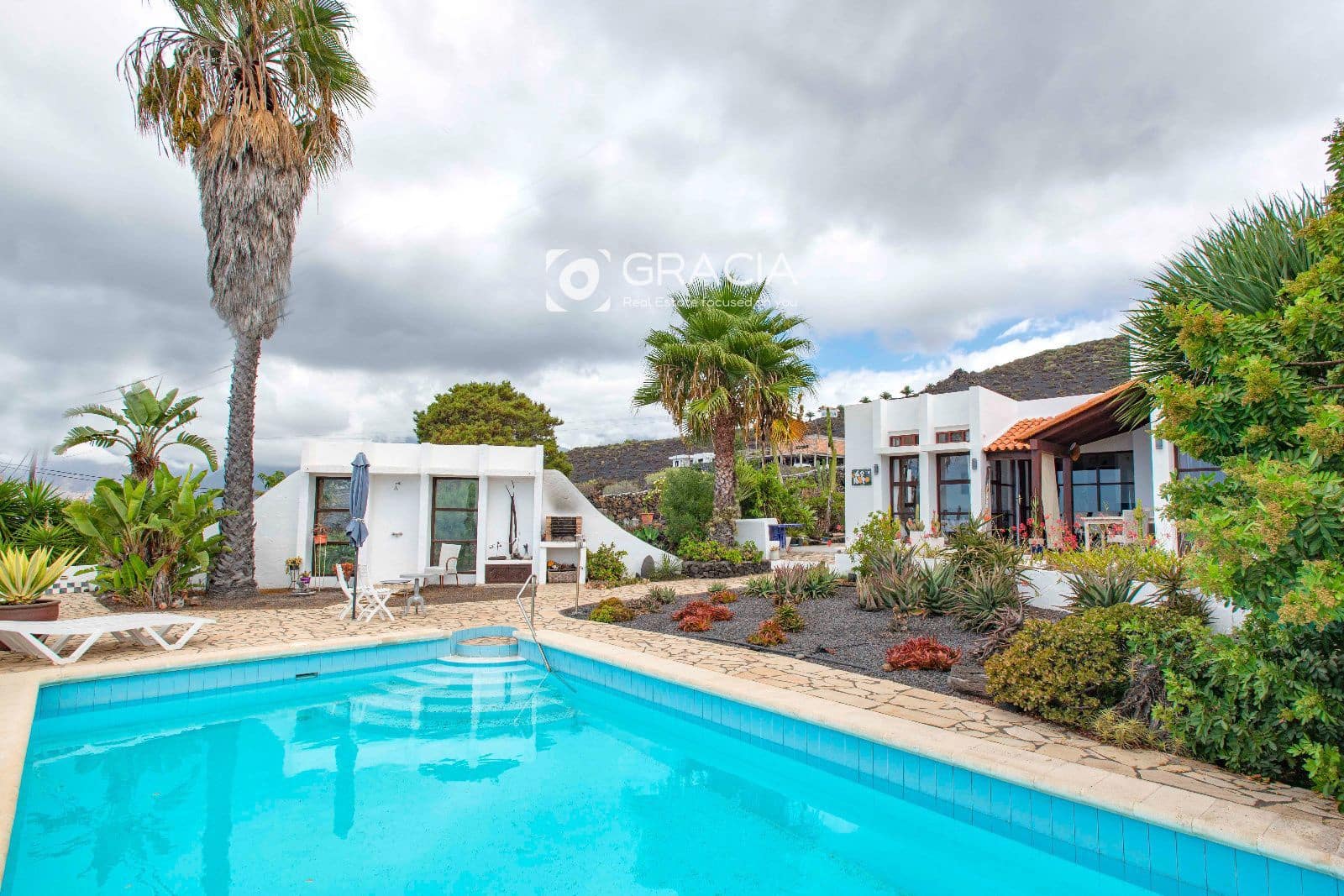 3 quarto Moradia para venda em Tazacorte com piscina - 820 000 € (Ref: 10161999)