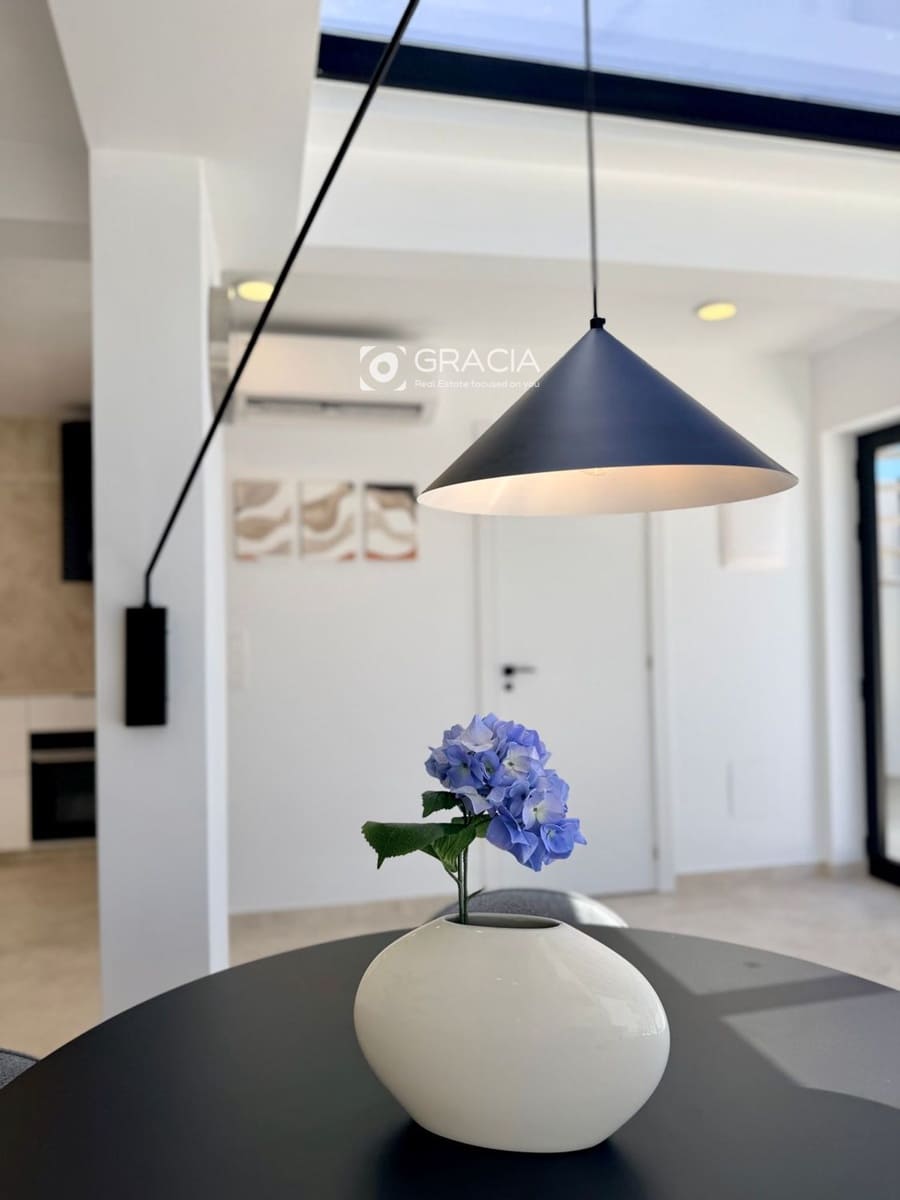 1 slaapkamer Penthouse te koop in Los Abrigos - € 459.000 (Ref: 10162052)