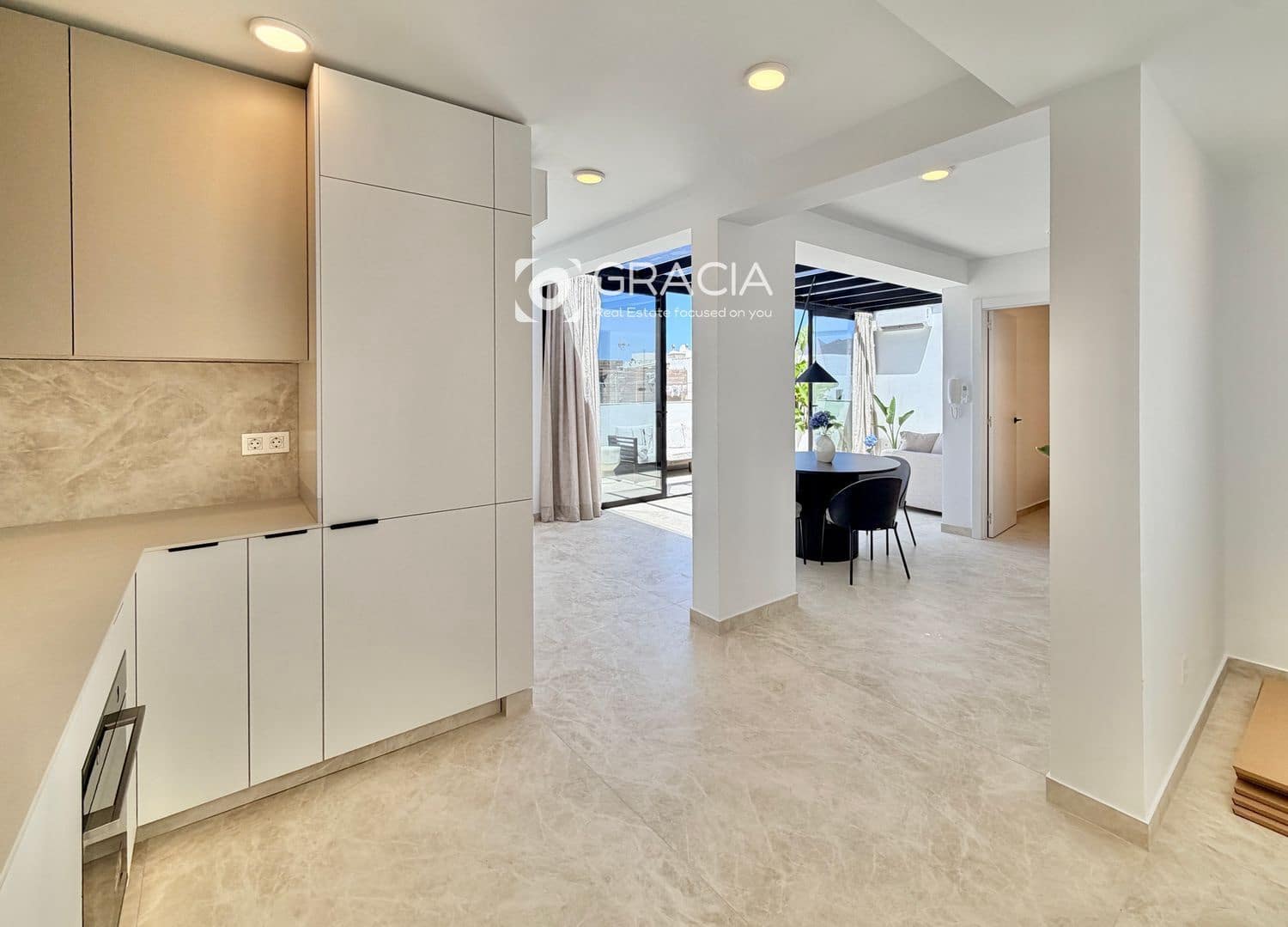 1 slaapkamer Penthouse te koop in Los Abrigos - € 459.000 (Ref: 10162052)