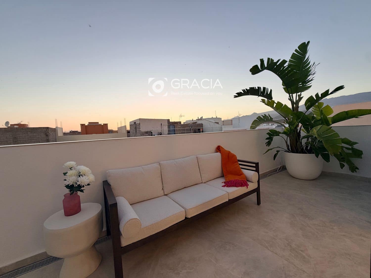 1 slaapkamer Penthouse te koop in Los Abrigos - € 459.000 (Ref: 10162052)
