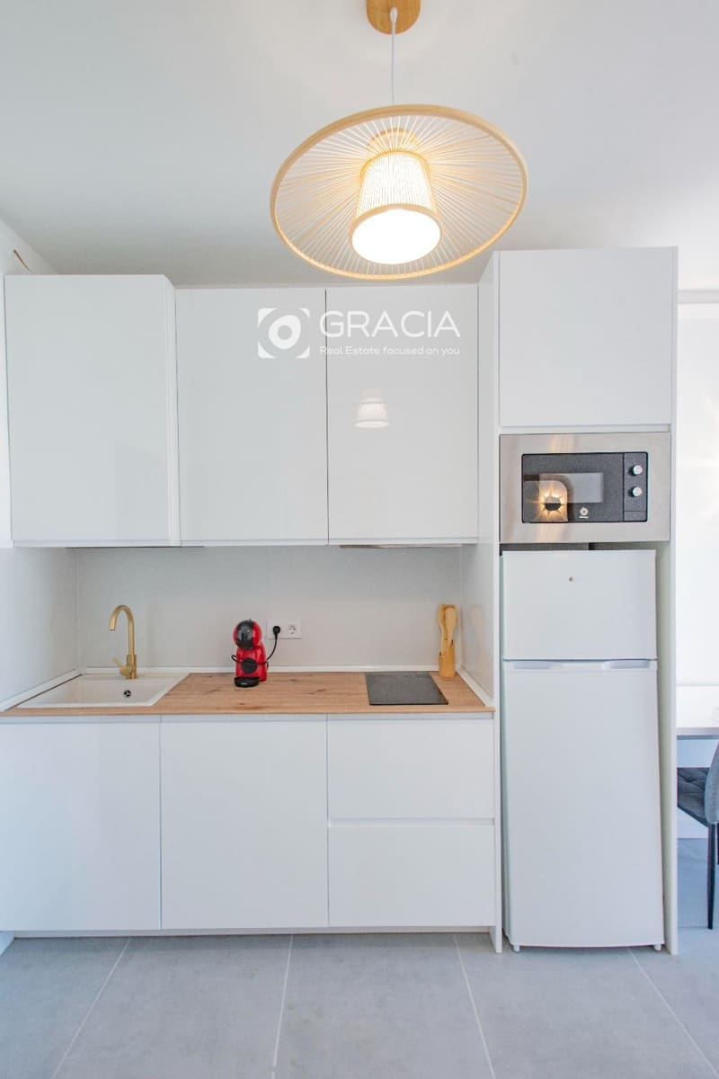 Apartamento para venda em Playa Paraiso com piscina - 225 000 € (Ref: 10172365)