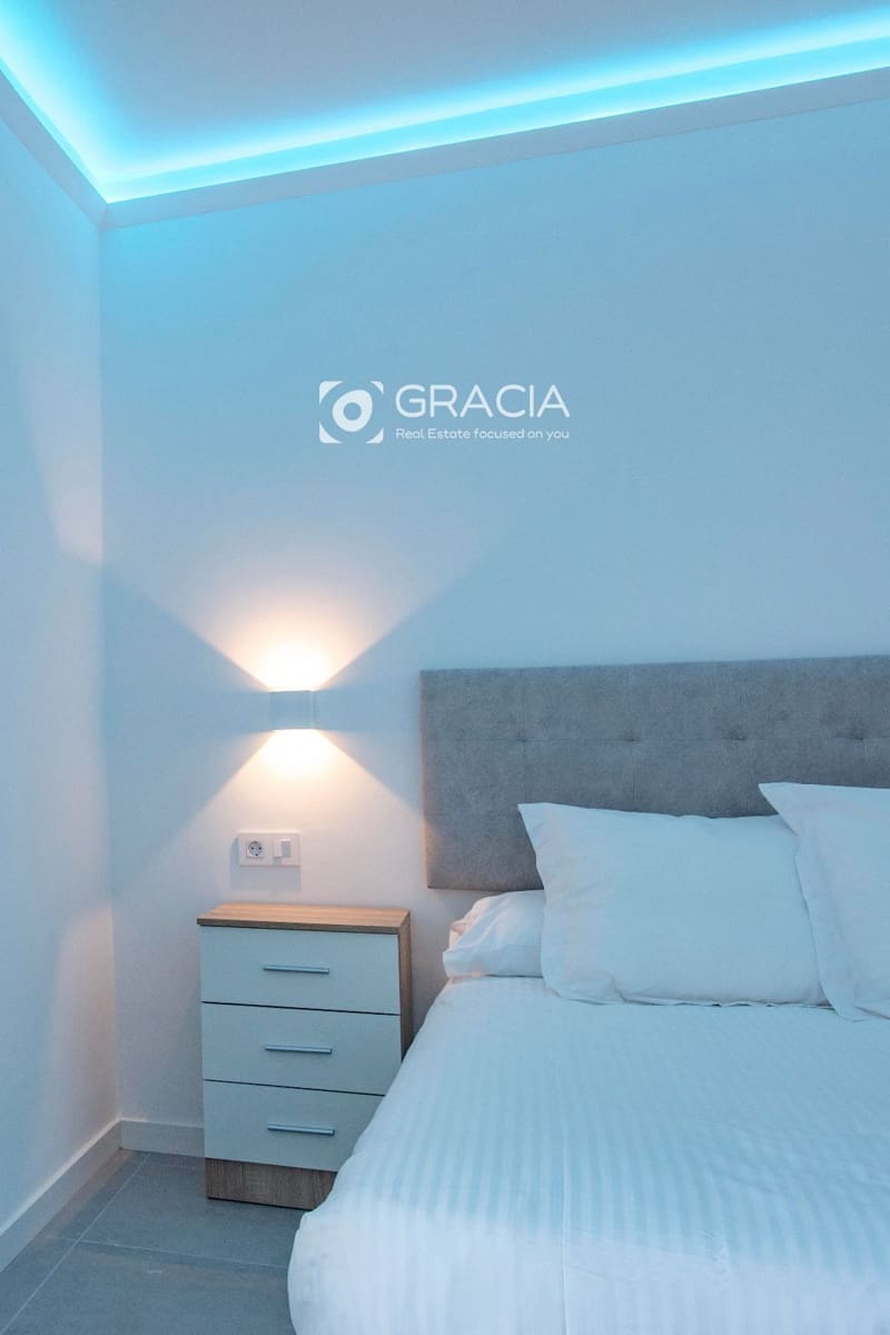Apartamento para venda em Playa Paraiso com piscina - 225 000 € (Ref: 10172365)