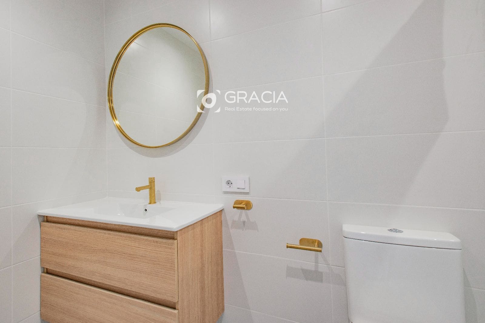 Apartamento para venda em Playa Paraiso com piscina - 225 000 € (Ref: 10172365)