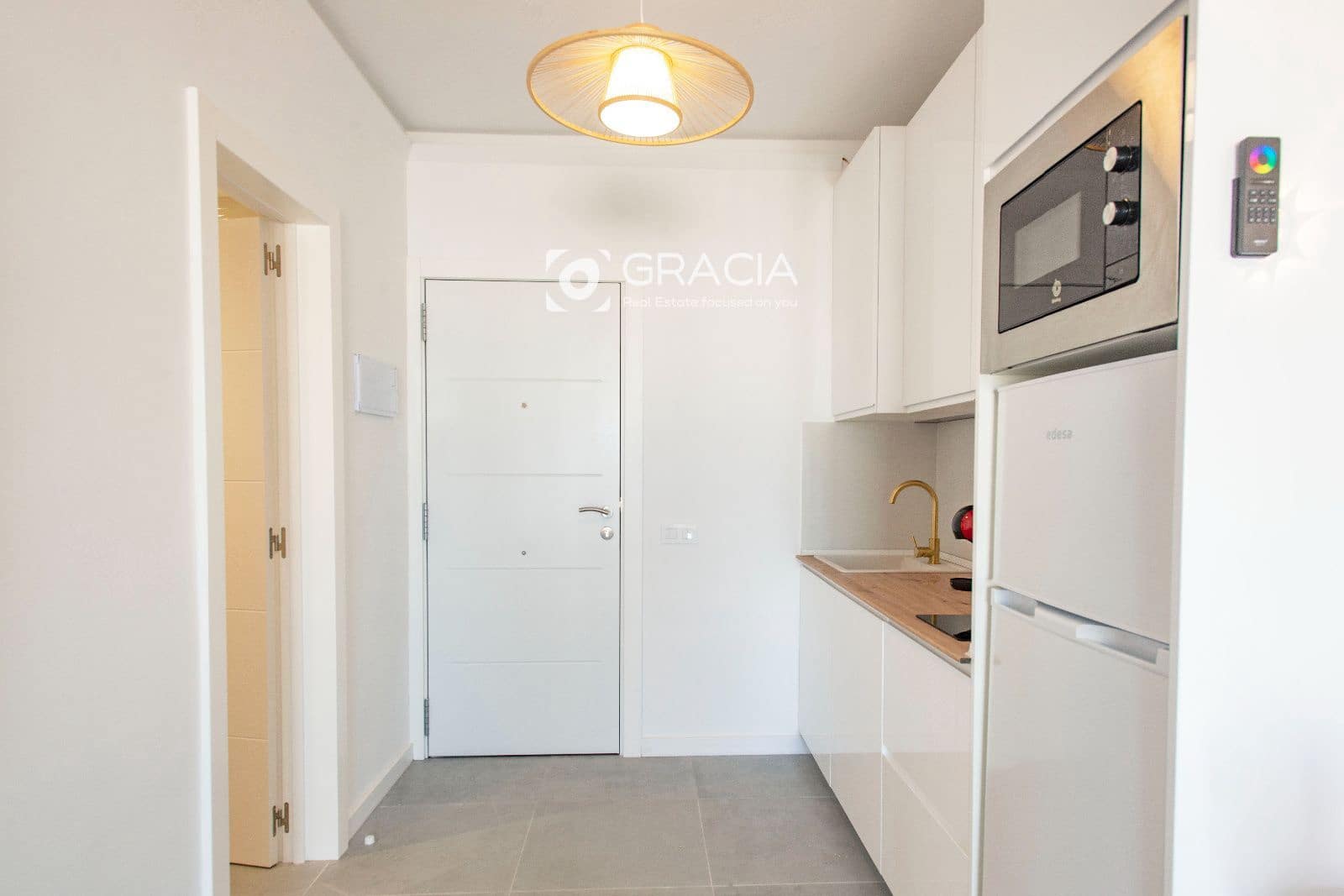 Apartamento para venda em Playa Paraiso com piscina - 225 000 € (Ref: 10172365)