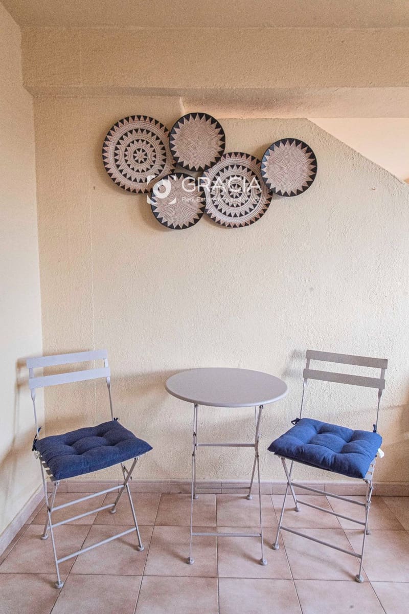 Lejlighed til salg i Los Cristianos med swimmingpool garage - € 204.900 (Ref: 10172366)