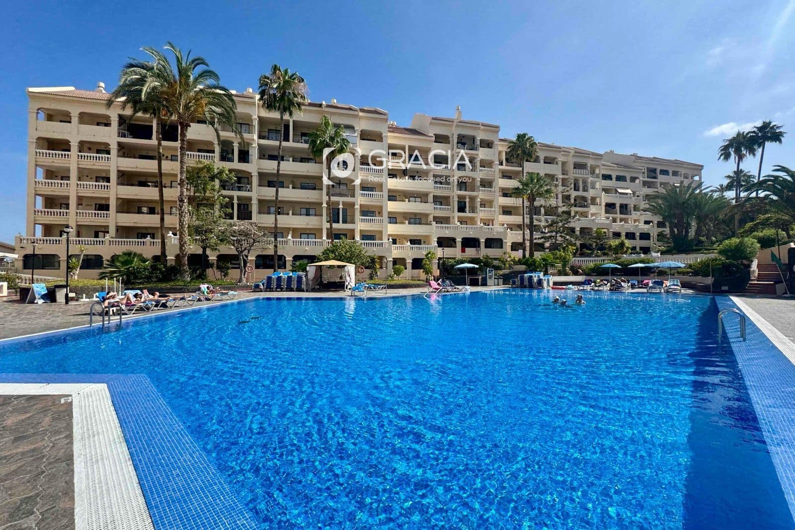 Lejlighed til salg i Los Cristianos med swimmingpool garage - € 204.900 (Ref: 10172366)