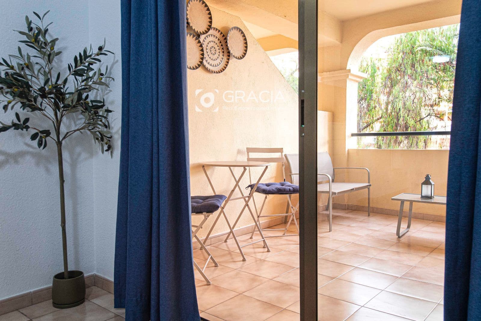 Lejlighed til salg i Los Cristianos med swimmingpool garage - € 204.900 (Ref: 10172366)