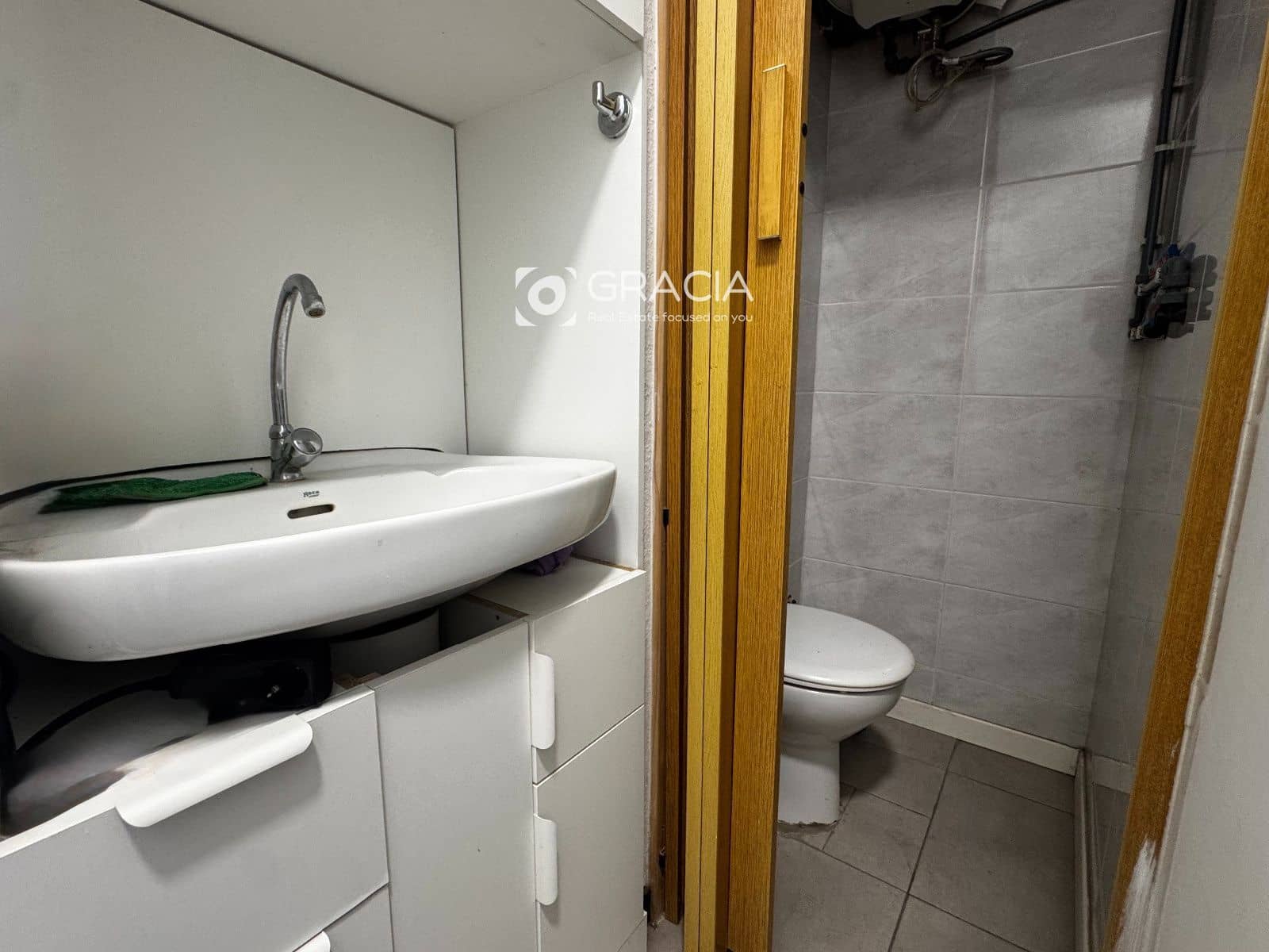 Commercieel te huur in Los Cristianos - € 1.100 (Ref: 10185968)