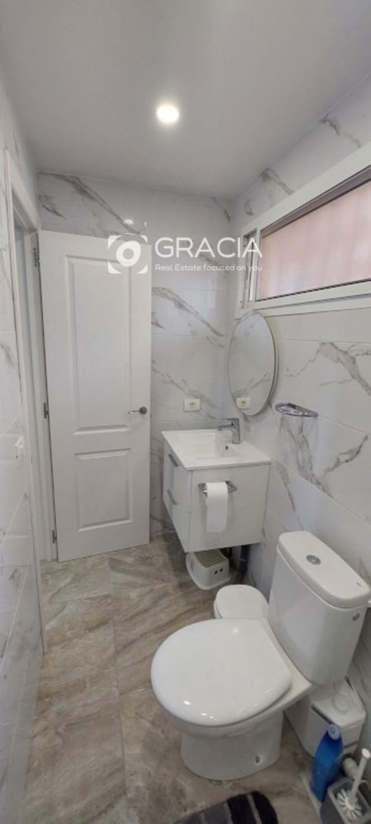 2 slaapkamer Flat te koop in Costa Adeje met zwembad garage - € 335.000 (Ref: 9552944)